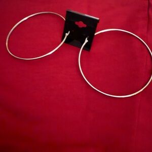 Brand New extra large silver tone in stainless steel, 75mm